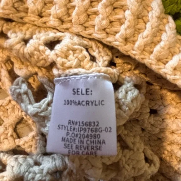 BIBI Multicolor Crochet Patchwork V-Neck Sweater Sz L PTP 21”. NWT - Picture 4 of 5